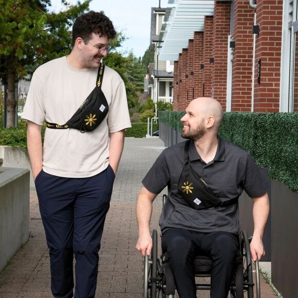 Herschel Invictus Games Vancouver Whistler 2025 Classic Hip Pack 2L - Picture 6 of 14